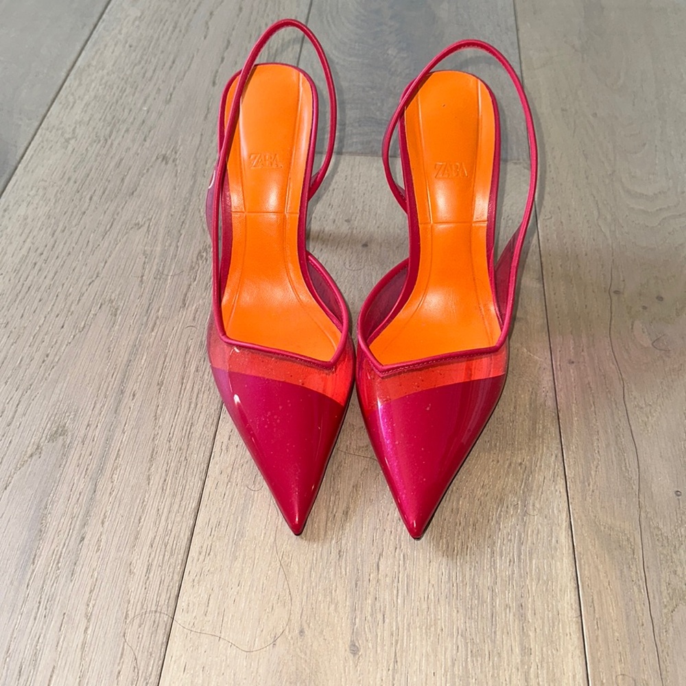 Like new!! Worn once! Cute pastel pink heals